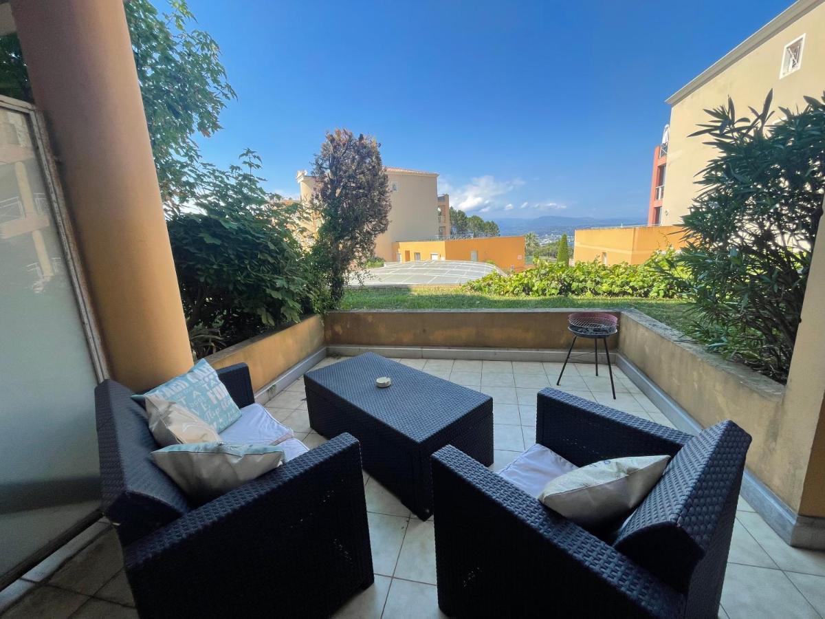 Appartement Moderne Tout Confort Theoule-sur-Mer Exterior photo